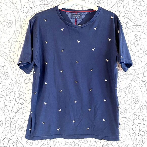 Denim &‎ Flower Short Sleeve T-Shirt Ricky Singh Navy Blue Birds Print M - Picture 5 of 10